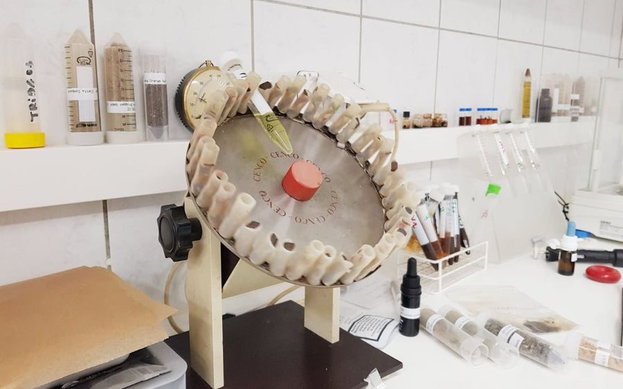 Analīzes aprīkojums Formula Swiss laboratorijā